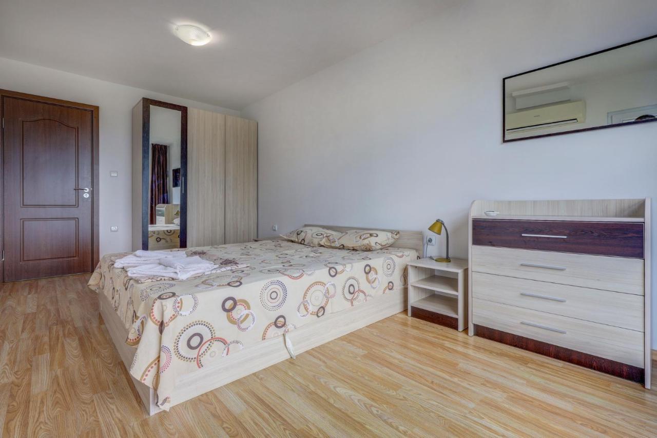 בלצ'יק Saint George Hotel 1 מראה חיצוני תמונה