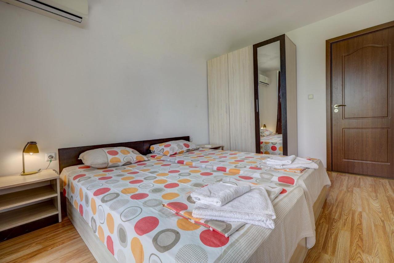 בלצ'יק Saint George Hotel 1 מראה חיצוני תמונה