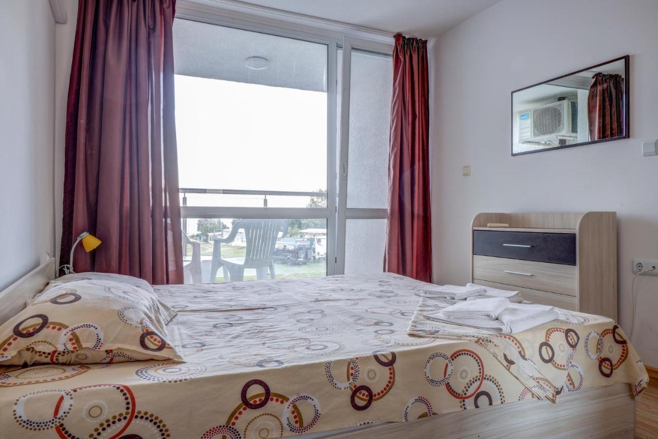 בלצ'יק Saint George Hotel 1 מראה חיצוני תמונה