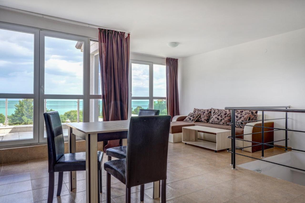 בלצ'יק Saint George Hotel 1 מראה חיצוני תמונה