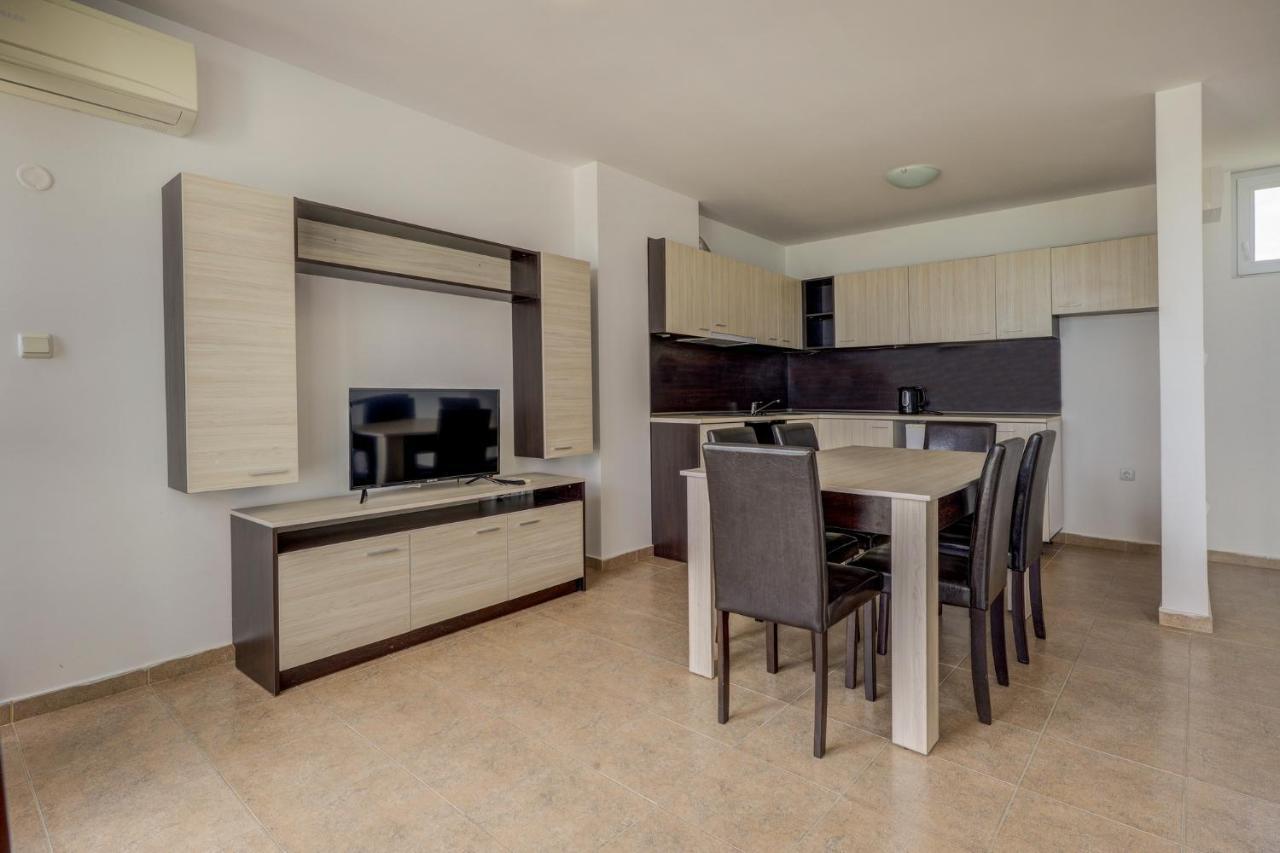 בלצ'יק Saint George Hotel 1 מראה חיצוני תמונה
