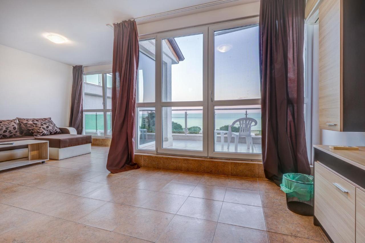 בלצ'יק Saint George Hotel 1 מראה חיצוני תמונה