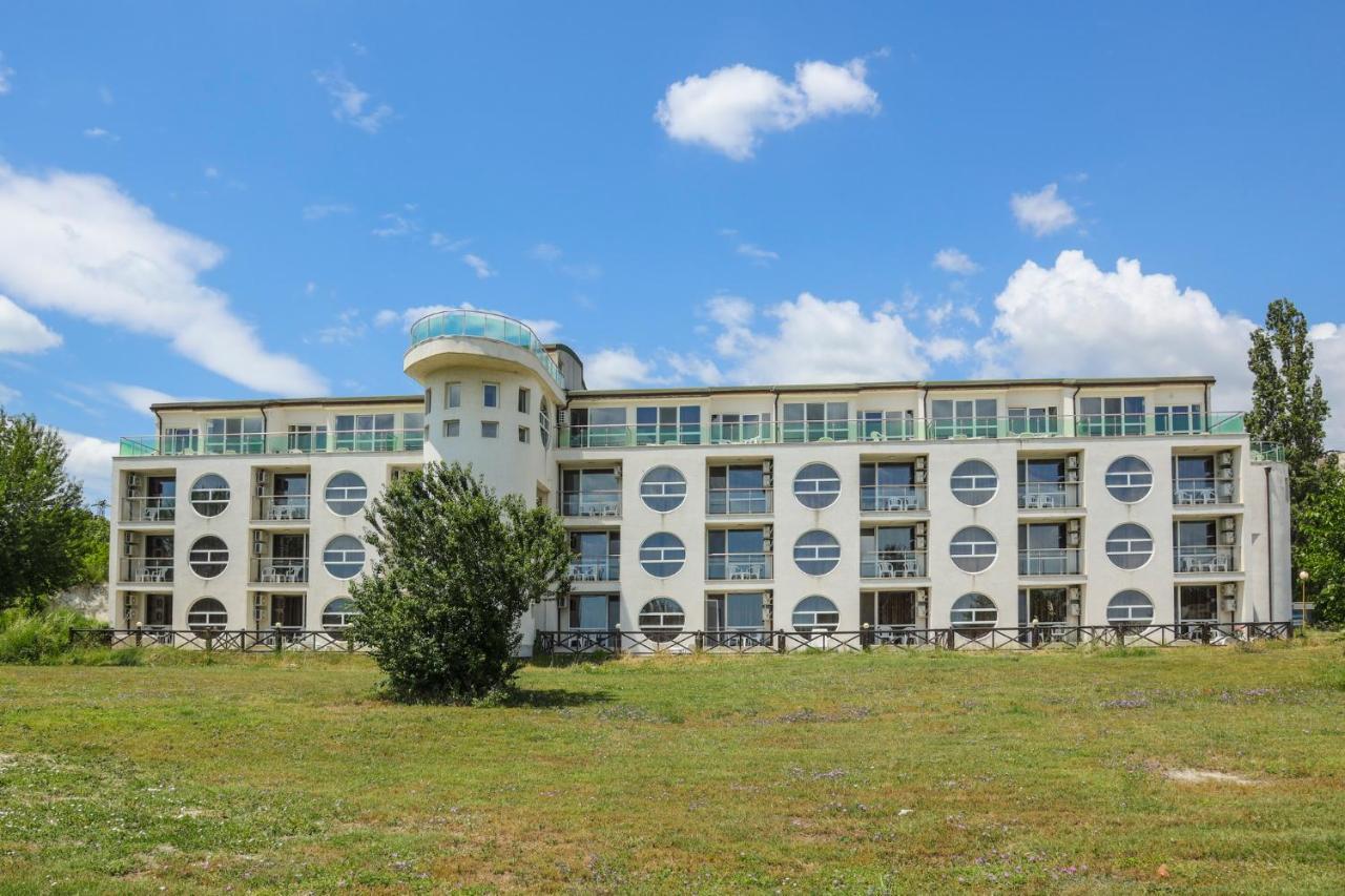 בלצ'יק Saint George Hotel 1 מראה חיצוני תמונה