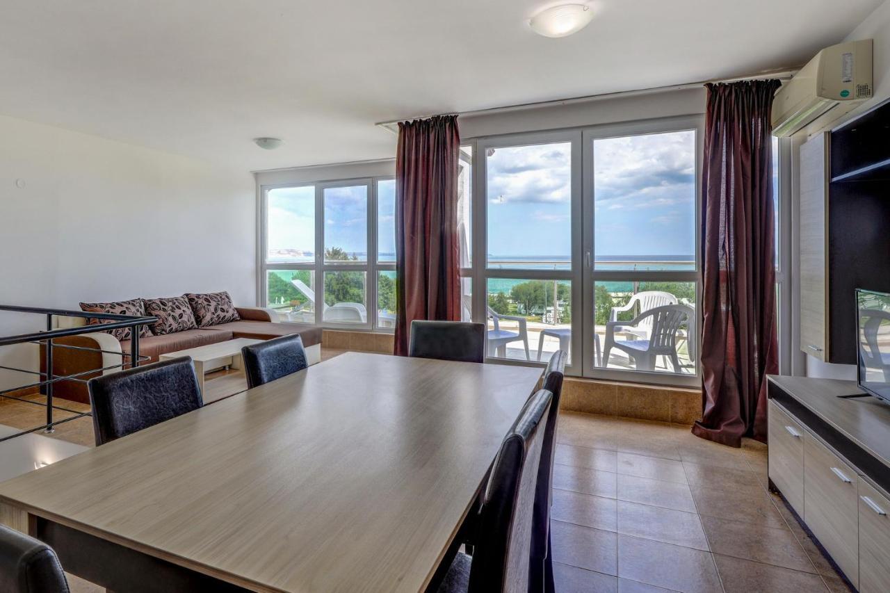 בלצ'יק Saint George Hotel 1 מראה חיצוני תמונה