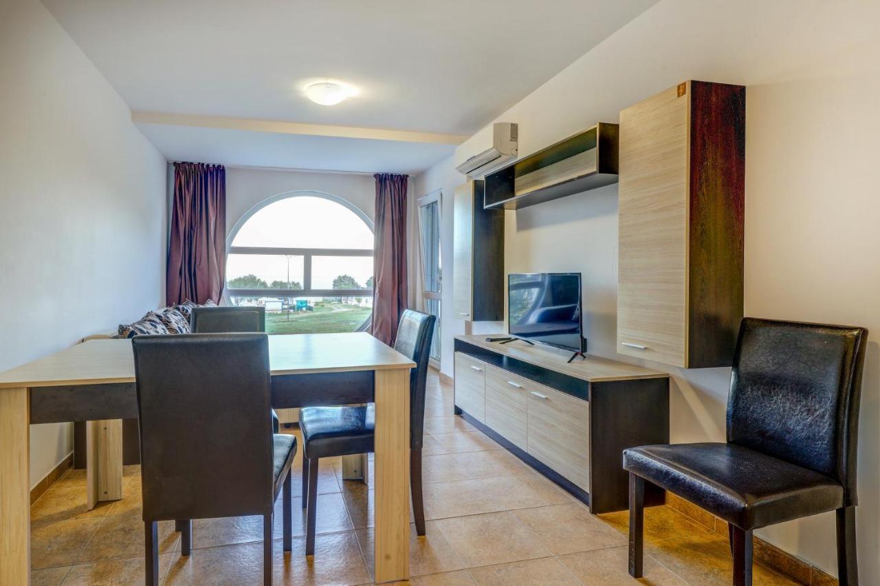 בלצ'יק Saint George Hotel 1 מראה חיצוני תמונה
