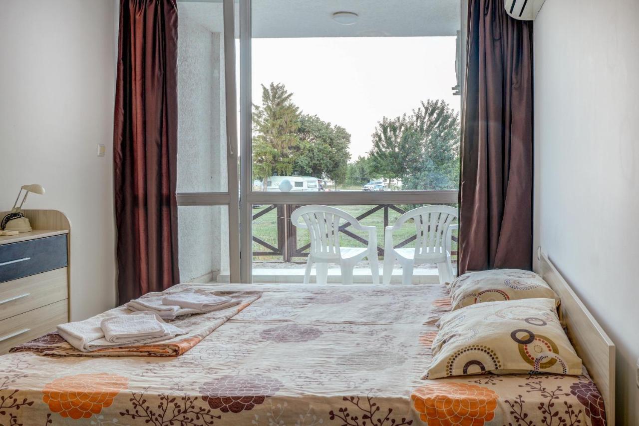 בלצ'יק Saint George Hotel 1 מראה חיצוני תמונה