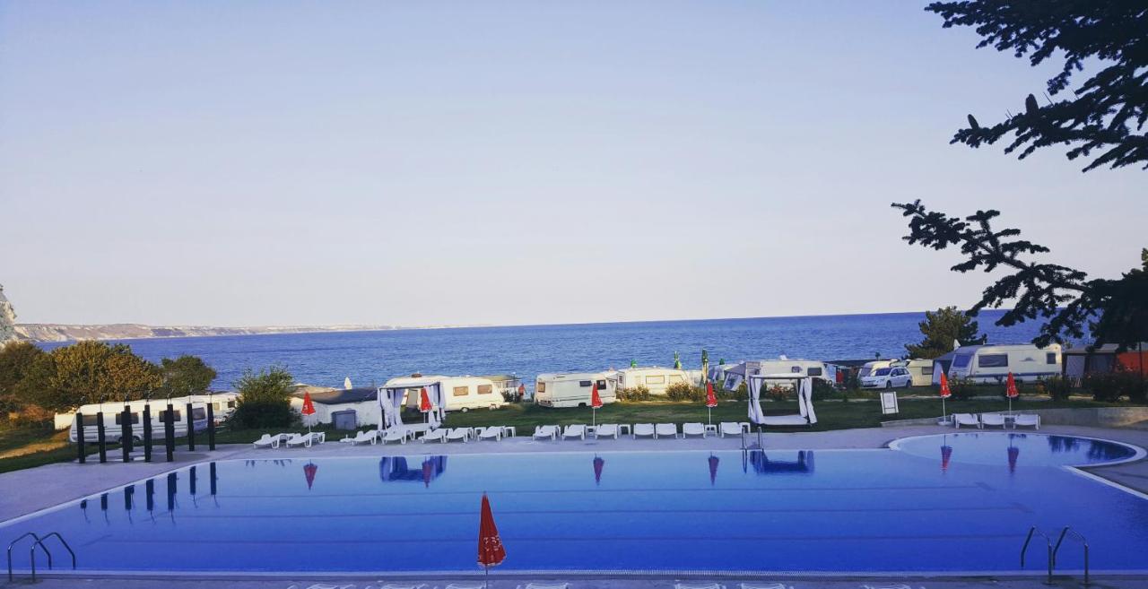 בלצ'יק Saint George Hotel 1 מראה חיצוני תמונה